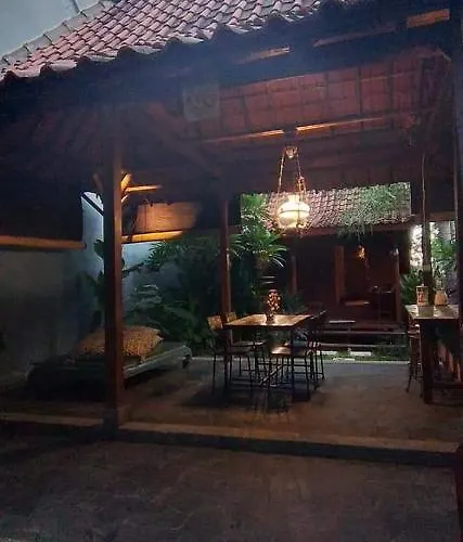 Klotok Surf Shack 別荘 Klungkung